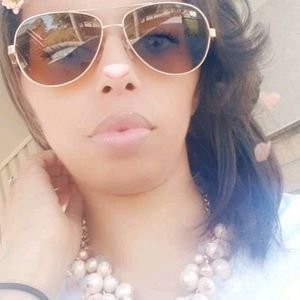 Meet your Posher, Khrystal